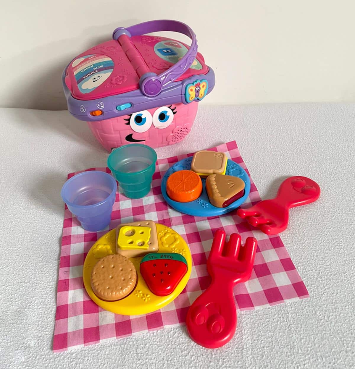 Shapes & Sharing Picnic Basket