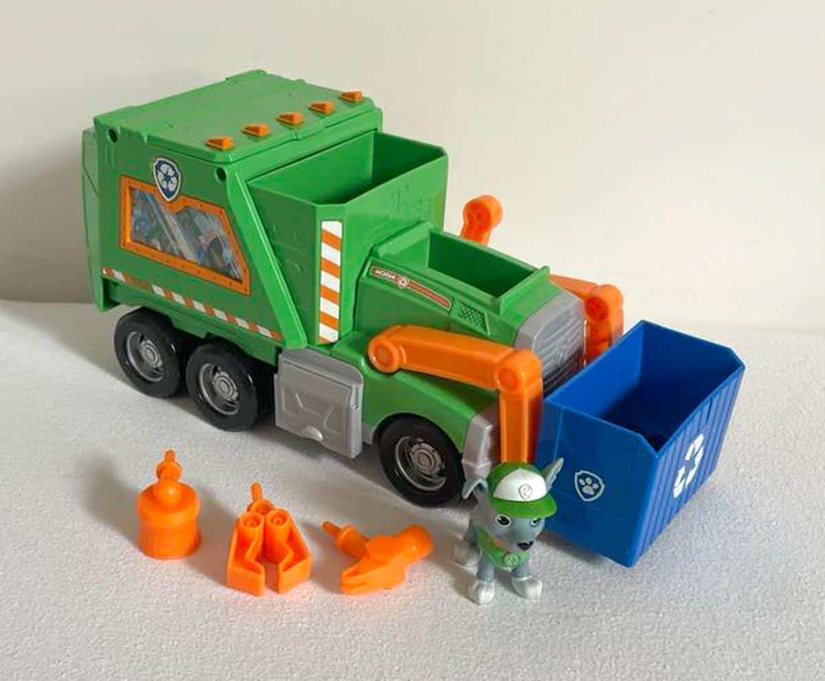 Paw Patrol Rocky’s Reuse It Deluxe Truck 