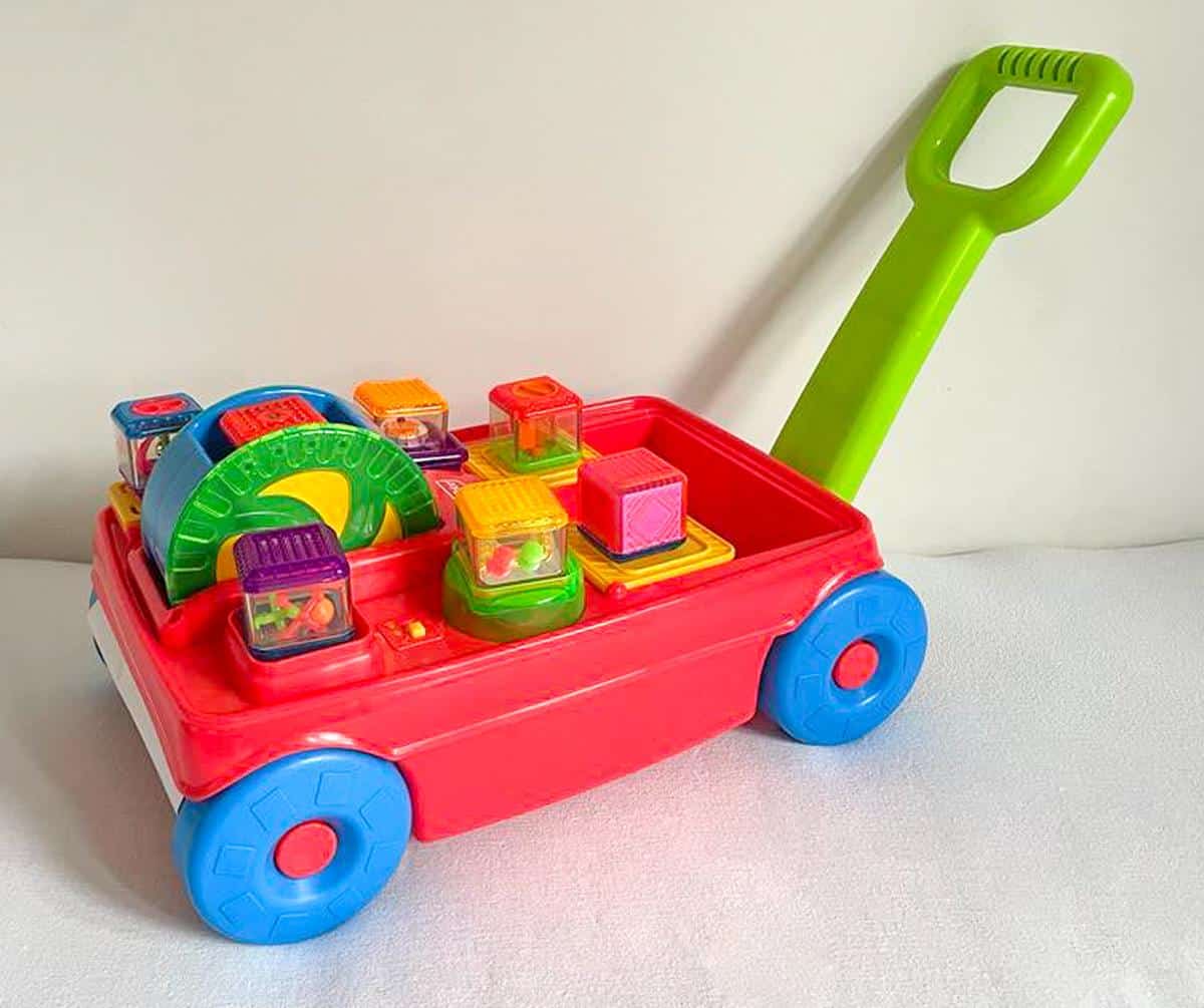 Peek-a-Blocks 2-in1 Activity Wagon