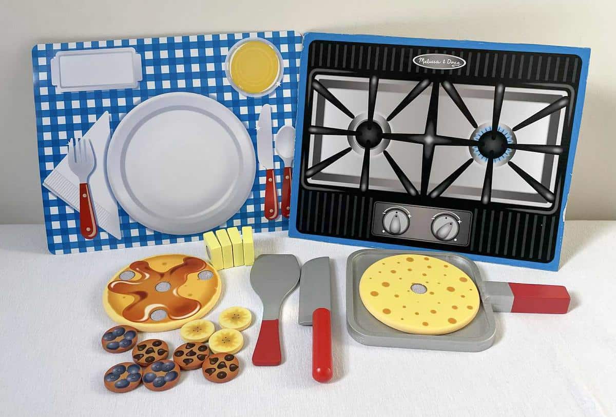 Flip & Serve Pancake Set