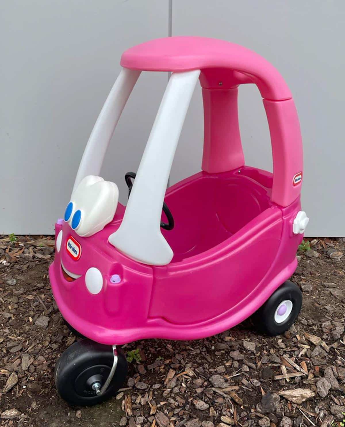 Rosy Cozy Coupe