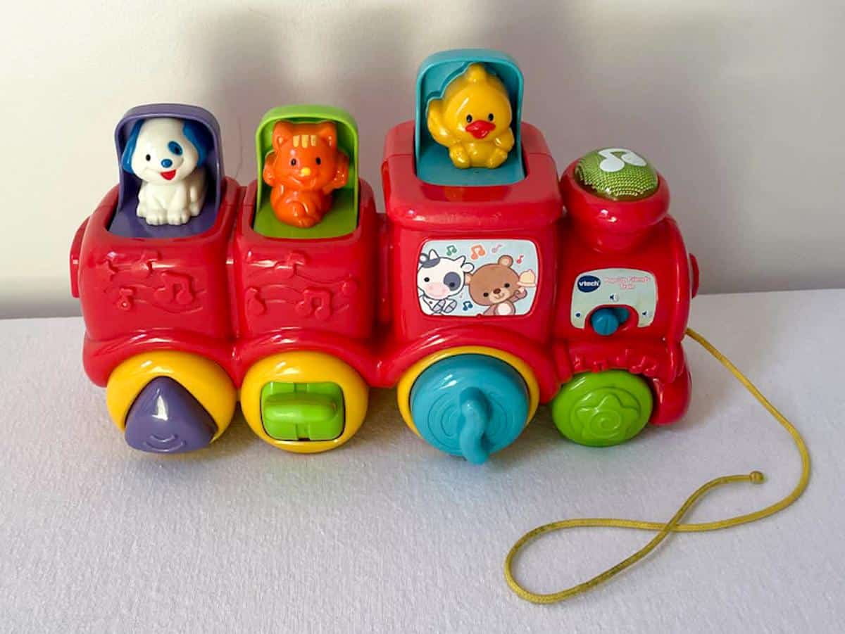 Pop Up Friends Train