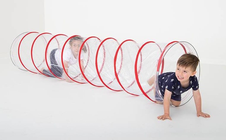 Transparent Crawling Tunnel